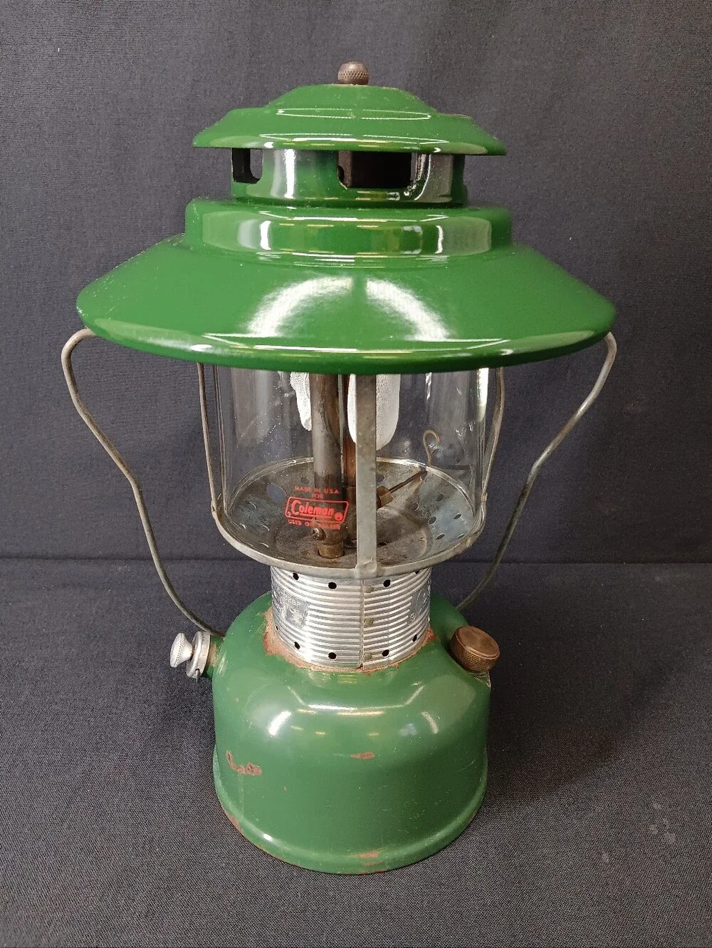Tested 1970 Coleman 228F Big Hat Lantern with Yellow Clamshell Case Serviced